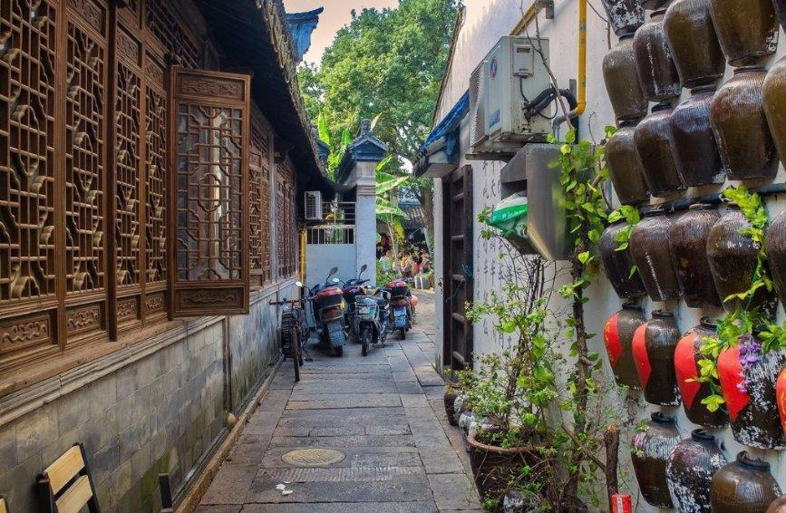 专业问答平台网传老师出选择题答案全选A,老师是如何回应的?怎样看待这种出题方式呢?,解答你的疑问